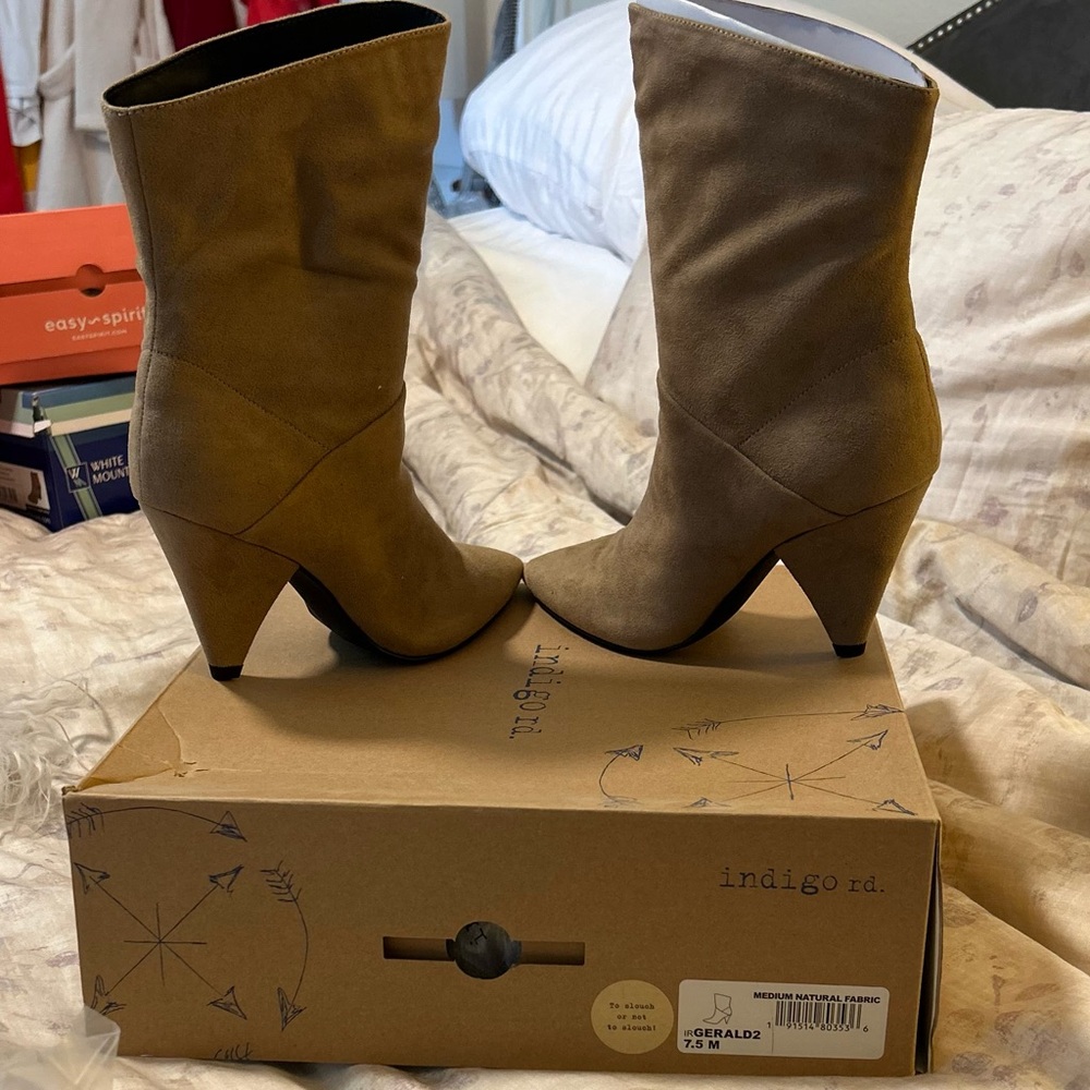Indigo Women's Brown Heeled Boots